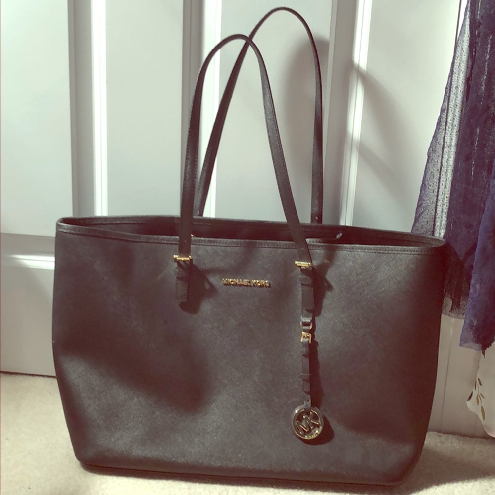 Michael Korea’s Jet Set purse